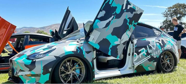 Ламбо двери LSD (Lambo Style Doors) для Теслы (Tesla) Model Y 2020 - 2024 г.в.