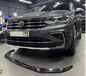 Установка спойлера переднего бампера на Фольксваген Тигуан (VW Tiguan) 2020 года выпуска