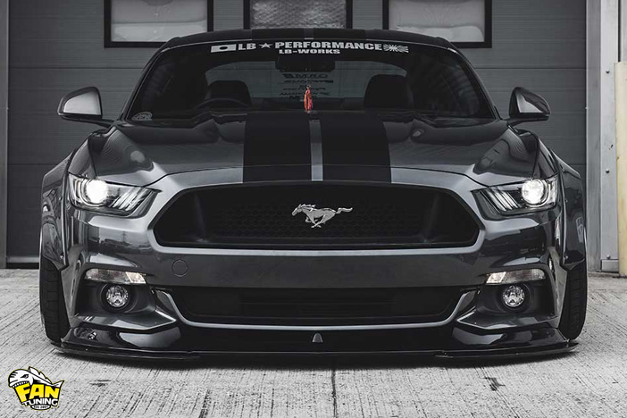 Аэродинамический обвес от японского тюнинг ателье Liberty Walk на Форд Мустанг (Ford Mustang) 2015+