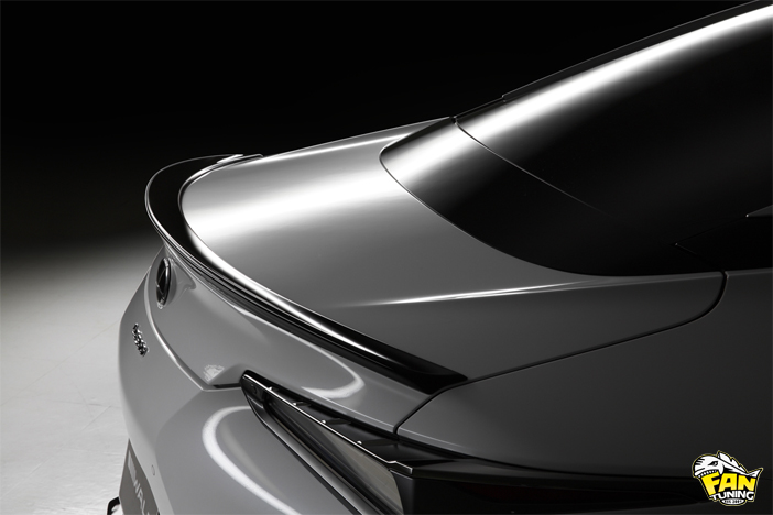 Аэродинамический обвес на Лексус (Lexus) LC500 от японского тюнинг-ателье Валд (WALD)