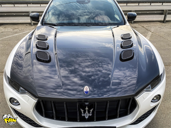 Тюнинговый карбоновый капот на Мазерати Леванте (Maserati Levante)