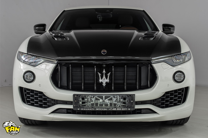 Тюнинговый карбоновый капот на Мазерати Леванте (Maserati Levante)