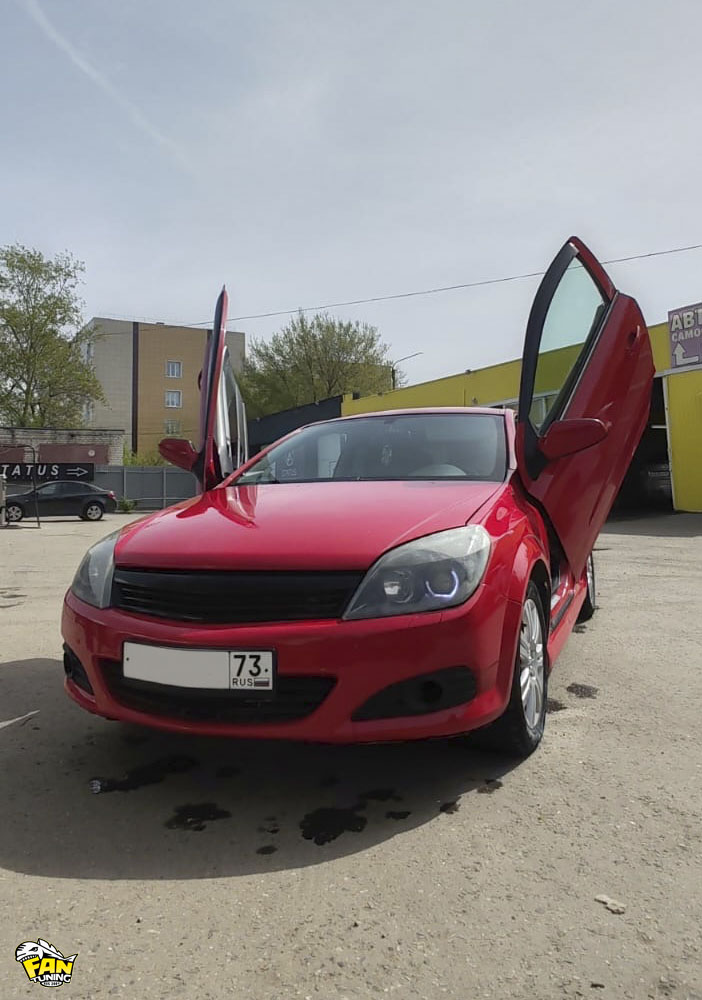 Опель Астра (Opel Astra) GTC - амортизаторы для ламбо-дверей LSD